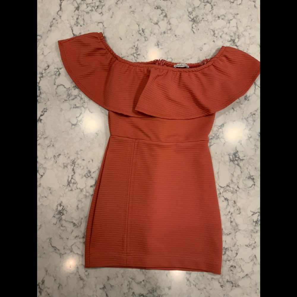 NWOT Charlotte Russe Off the Shoulder Mini Dress